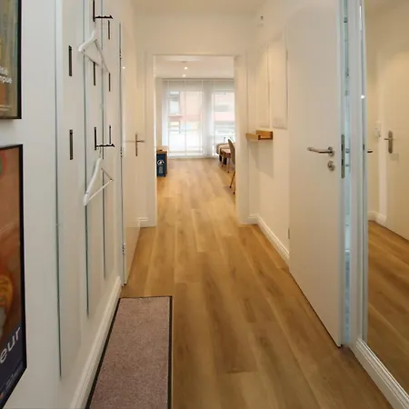 Sandwall 60, Whg 12, Huus In Lee Apartment *